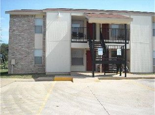 507 Mesquite St, Menard, TX 76859