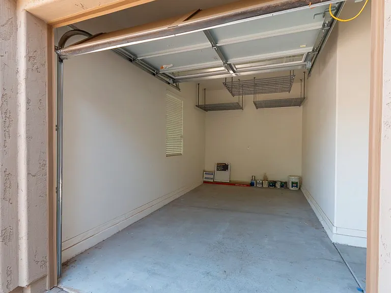 10317 E Catalyst Ave — Photo 4