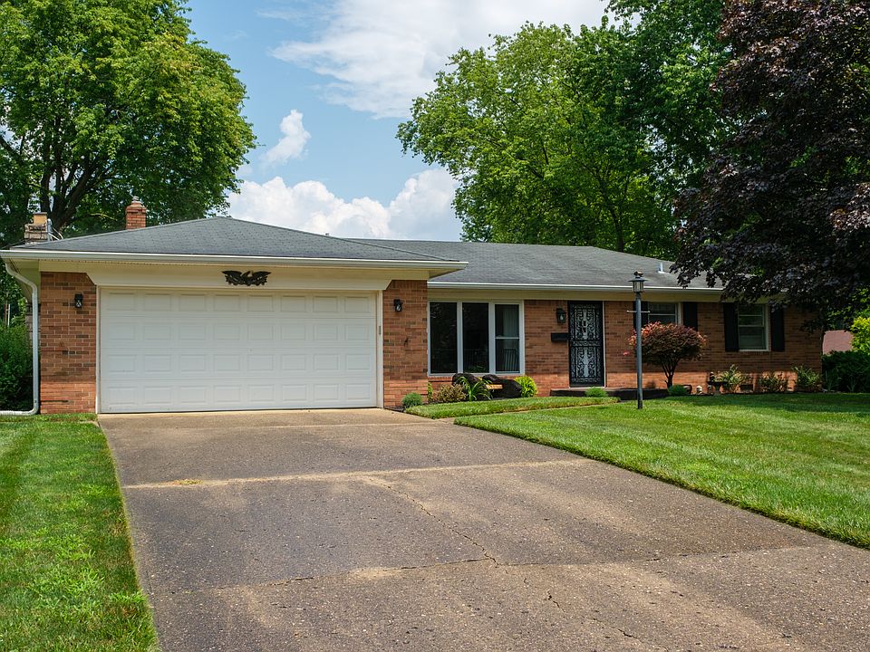 1st image of 7422 Glenfair Ct