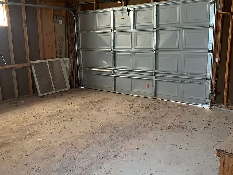 1021 Dilger Ave — Photo 18