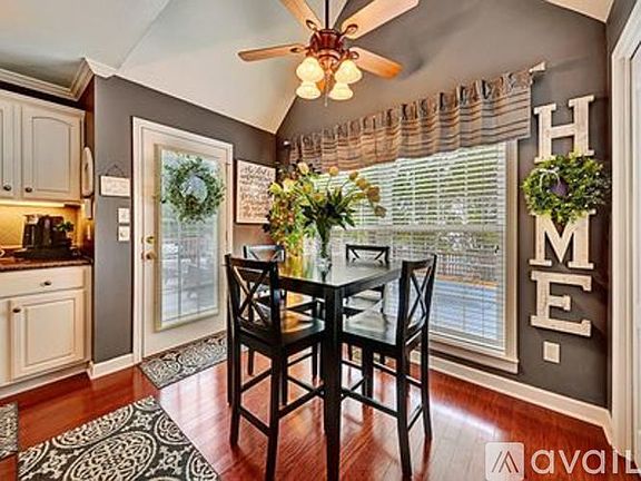 2nd image of 12944 Peach View Dr