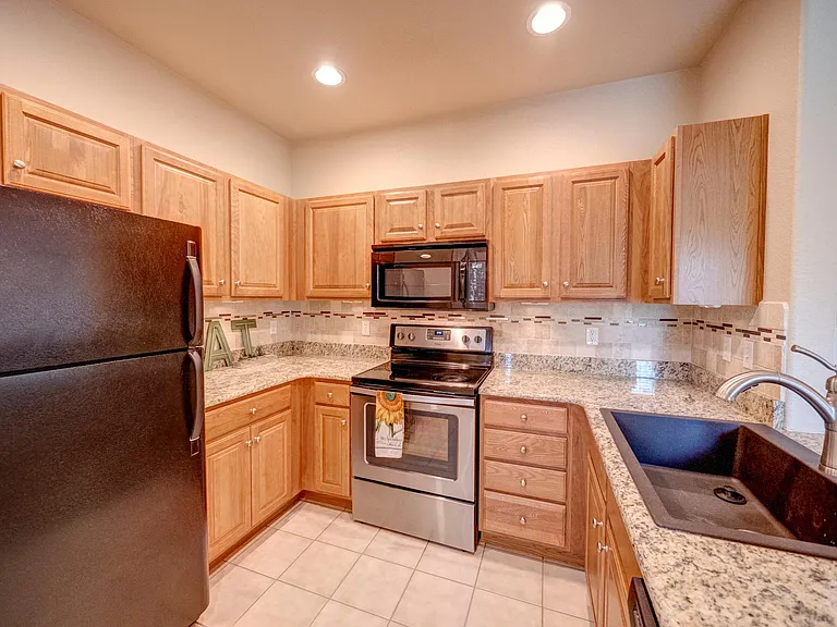 4030 Star Vw — Photo 15