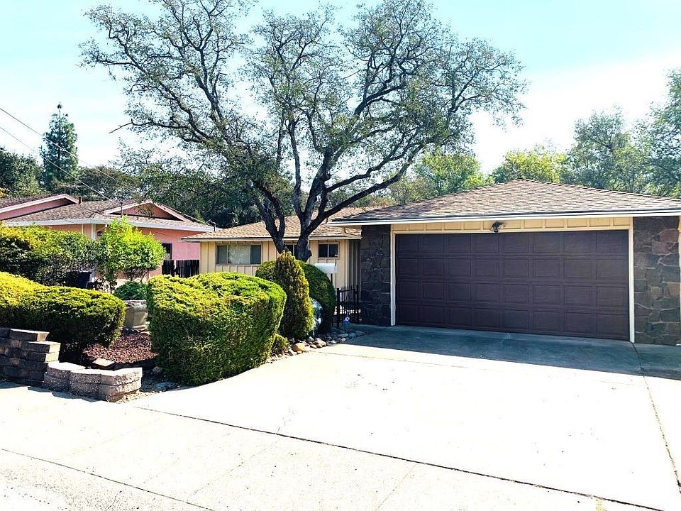 1st image of 4450 La Mirada Cir