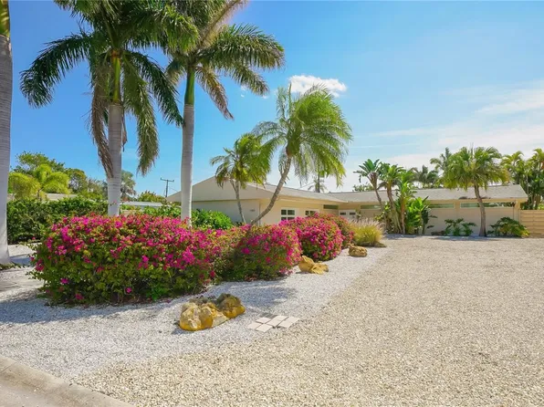 1186 Center Pl, Sarasota, FL 34236