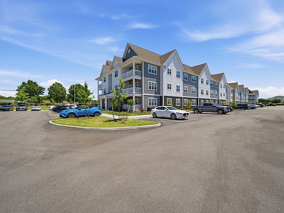 4th image of 1728 Vankar Dr