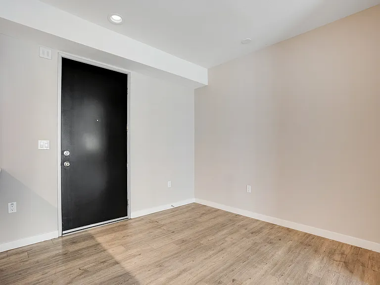 16300 Ventura Blvd #312 — Photo 8