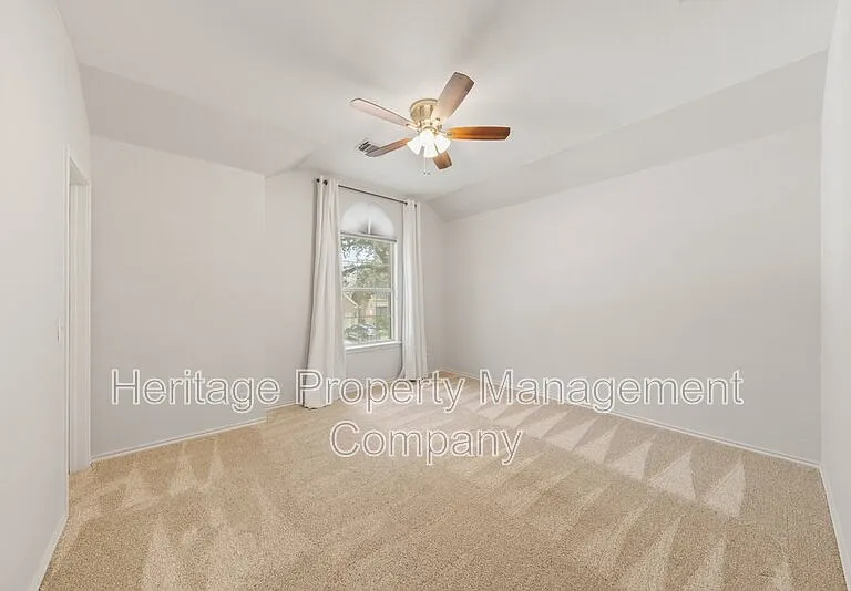3102 Sable Xing — Photo 25