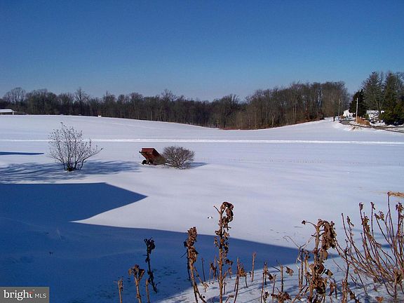 4th image of 176 Scotland Rd