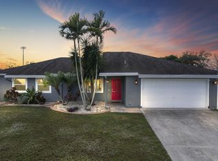 762 SW Dolores Ave, Port Saint Lucie, FL 34983