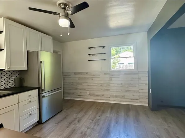 4933 Carnation Ave, Virginia Beach, VA 23462