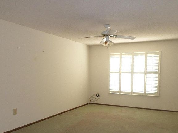 3rd image of 13215 N 98th Ave #I