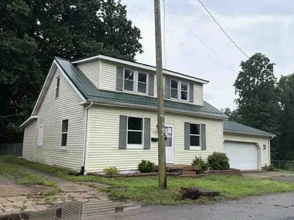 102 1st Ave, Waverly, OH 45690