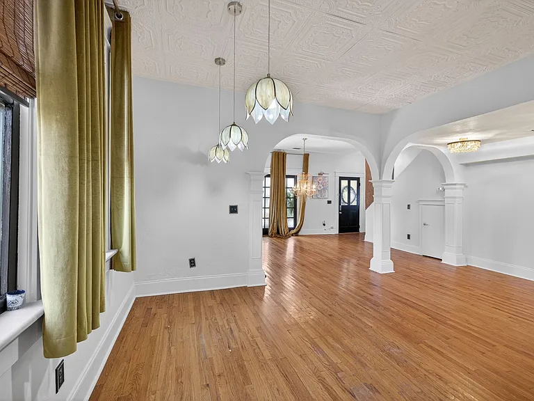 2904 N Jefferson St — Photo 17