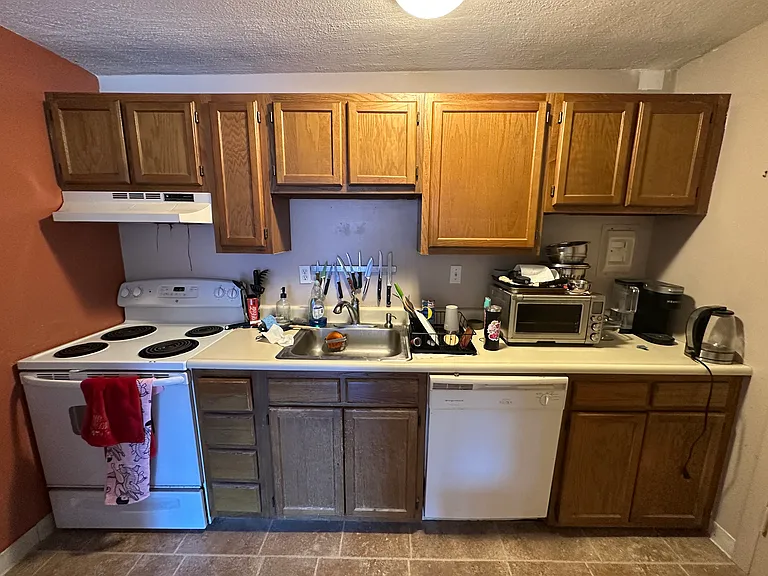 239 Kelton St #49 — Photo 3