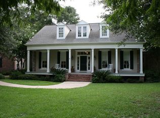 18684 Clear Creek Ln, Belle Chasse, LA 70435