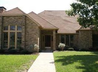 10136 Bettywood Ln, Dallas, TX 75243