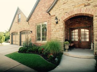1140 Villas Creek Dr, Edmond, OK 73003