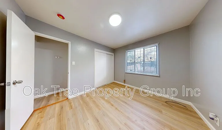 6506 Foothill Blvd #C — Photo 8