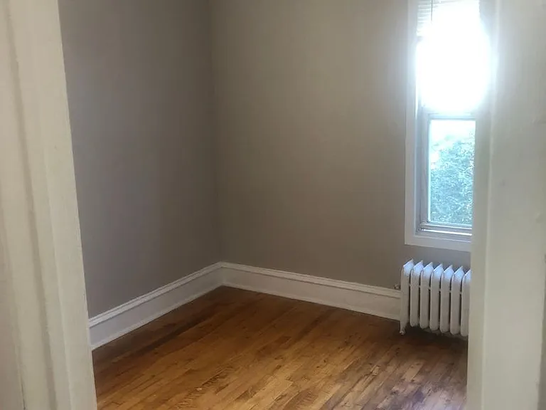 2941 Harriet Ave — Photo 5