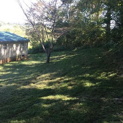 5th image of 142 Alexander Crossings Dr