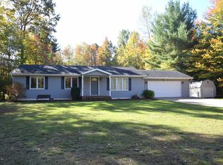 1718 E Lancer Ln, Midland, MI 48640