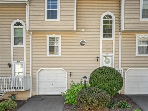 411 Redwood Ct, Pittsburgh, PA 15202