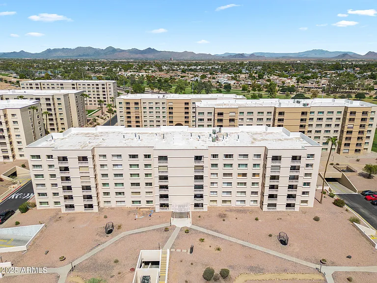 7920 E Camelback Rd #601 — Photo 31