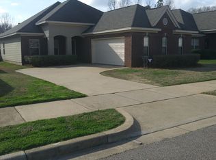 723 Briarcliff Pl, Prattville, AL 36066