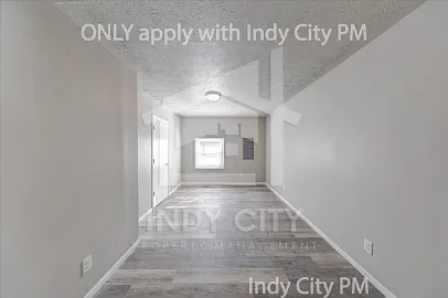 3440 N Harding St — Photo 22