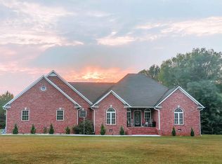 126 Brandi Ln, Hollywood, AL 35752