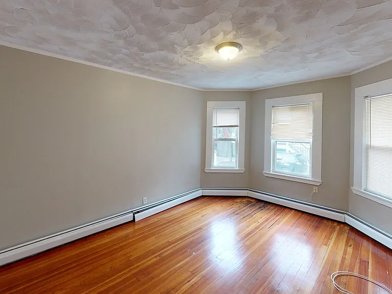 12 Estrella St #1 — Photo 4