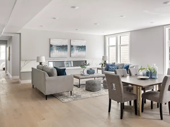 71 School St #1, Somerville, MA 02143