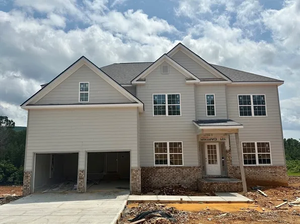 32 North Village Cir, Rydal, GA 30171