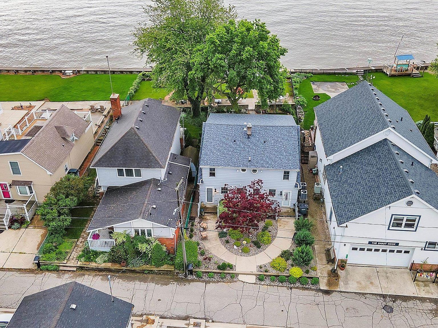 4591 & 4587 Allen Cove Rd, Luna Pier, MI 48157 Zillow