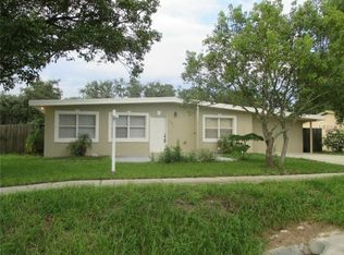 301 Center St, Chuluota, FL 32766