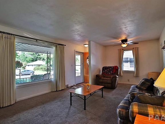 3rd image of 4529 N Bournedale Dr