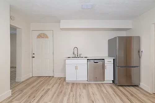 1036 Jackson St NW Photo 1