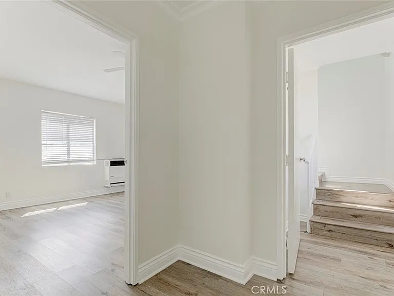 4927 Lexington Ave — Photo 14