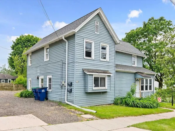 319 West Van Buren STREET #321, Port Washington, WI 53074