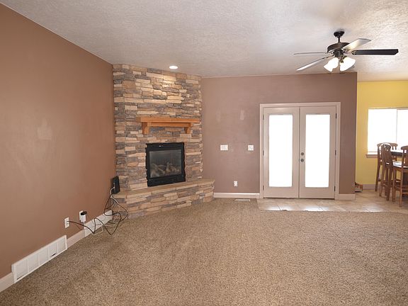 3rd image of 4268 W 150 N