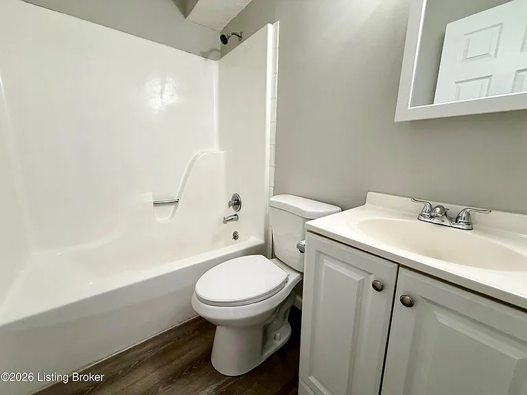 1922 Silver St #4 — Photo 8
