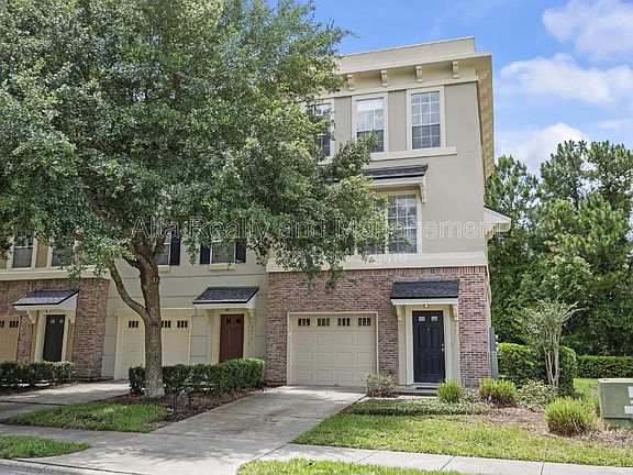 3rd image of 4472 Congressional Dr