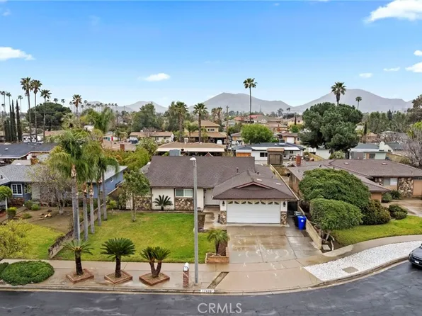17435 Hawthorne Ct, Fontana, CA 92335
