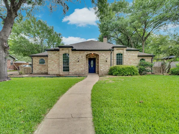 102 Chapman Cir, Waxahachie, TX 75165