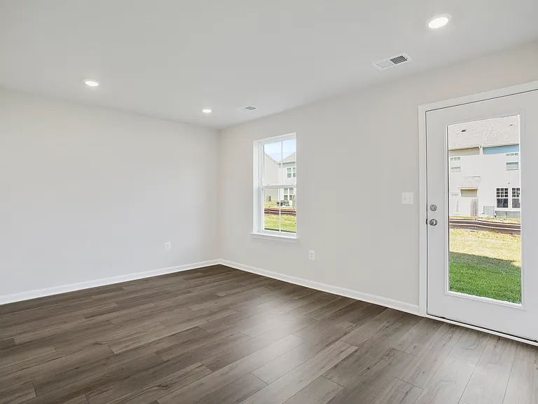 125 Brashear Ct — Photo 29