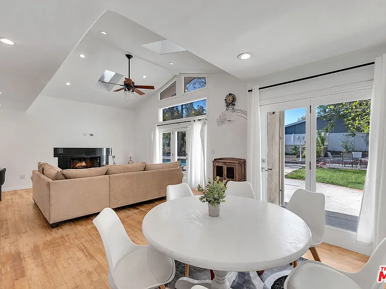 5890 Fairhaven Ave — Photo 7