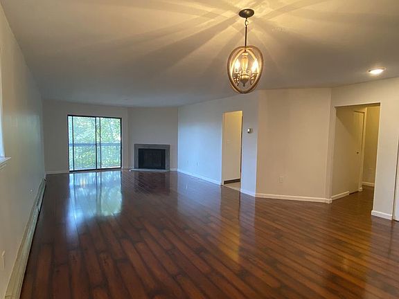 5th image of 50 Dekalb Ave APT S-4