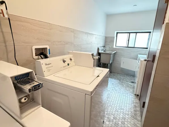 27-15 27th Street image 5 of 5