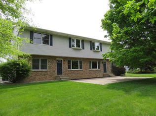 20566 E 450th St, Colona, IL 61241