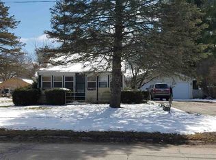 320 E Main St, Capron, IL 61012